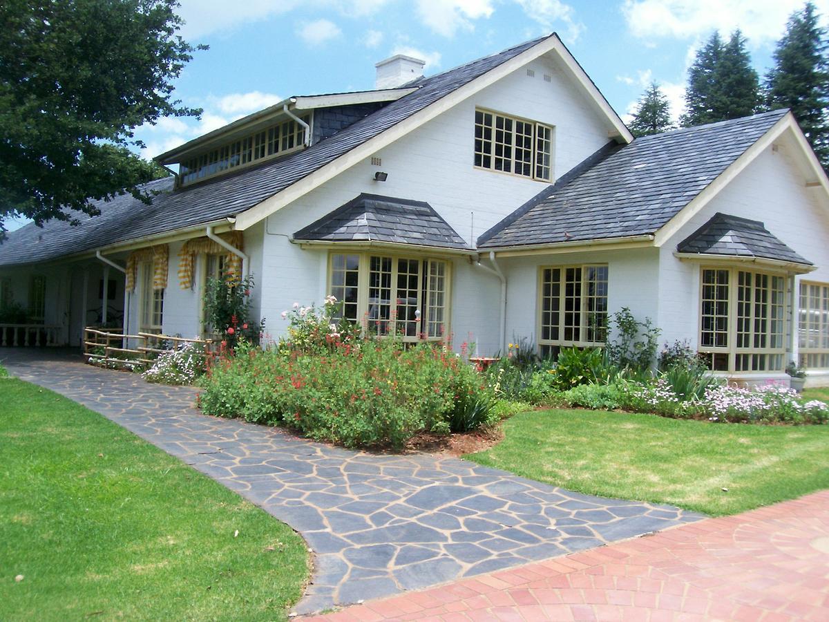 Cedar Garden Acomodação com café da manhã Underberg Exterior foto
